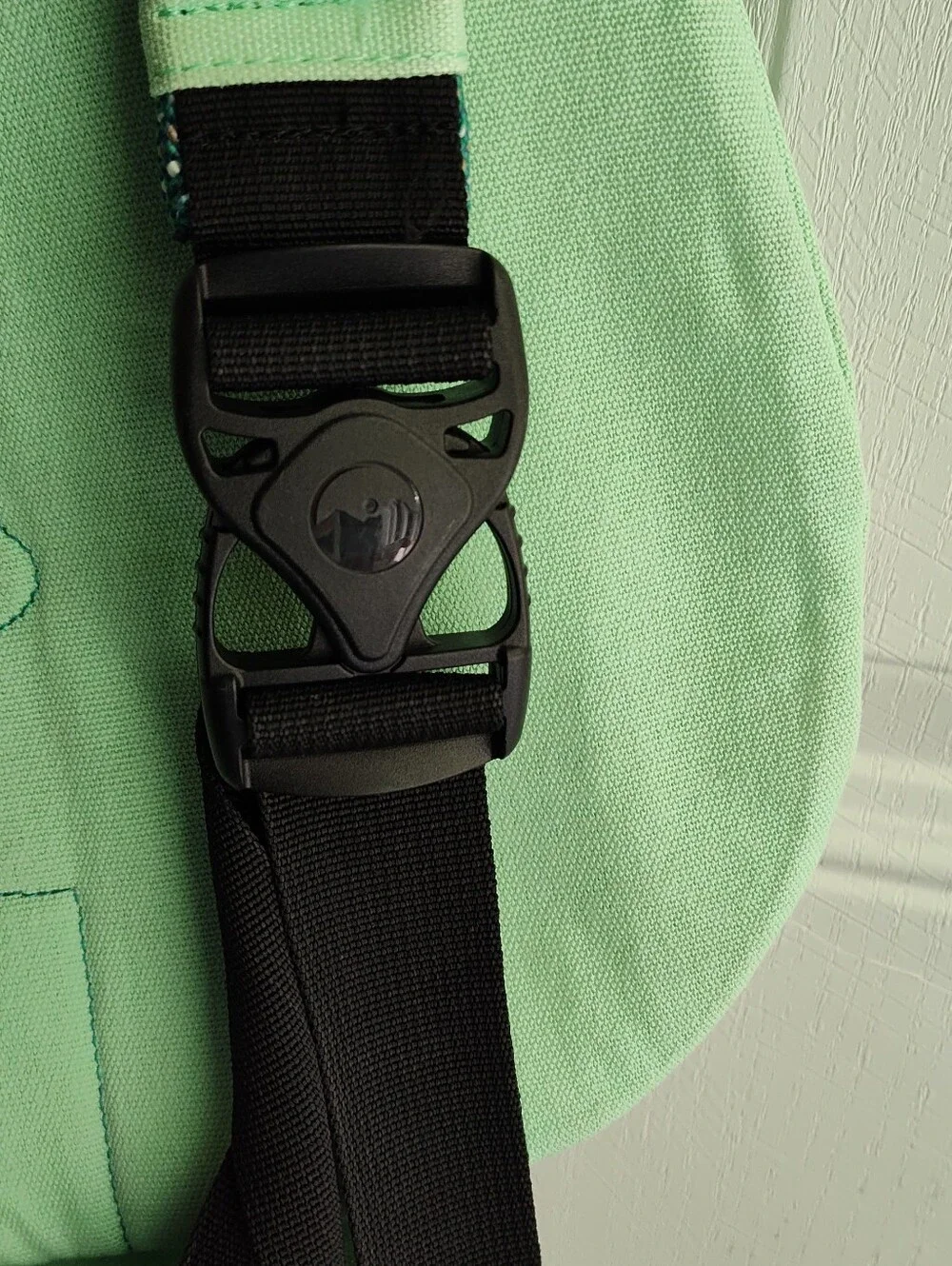 Kavu Sling Bag. Original Ropes With Adjustable Strap. Distressed Mint Green.